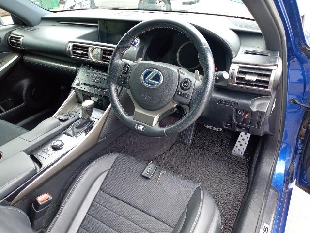 2013 LEXUS IS300h